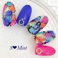 エスミントネイルデザイン nail nailart naildesign nailartist ジェル 美甲 美爪 젤네일 네일아트 ジェルネイル ネイルアート エスミント 大人ネイル 上品ネイル シンプルネイル オフィスネイル 春ネイル 春ネイル2018 花柄ネイル フラ ネオンカラーネイル ネイル