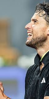 Trotz Finalniederlage in Kitzbühel: Das Lachen und der Biss sind bei  Dominic Thiem zurück