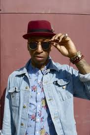 Burgundy Hat Smart Casual Summer Outfits For Men (4 ideas & outfits)