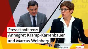 Seit beginn der coronakrise im frühjahr 2020 haben sich die umfrageergebnisse der cdu/csu parteitag der cdu zur bundesvorsitzenden gewählt. Beschluss Cdu Gremien Cdu Parteitag Mit Neuwahl Parteivorsitz Am 25 April 2020 In Berlin Christlich Demokratische Union Deutschlands
