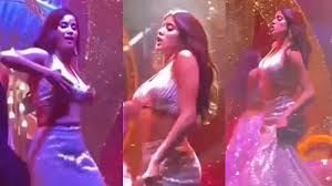 Janhvi Kapoor gets brutally trolled for showing off sensuous dance moves at  an event, netizens comment 'Itna cheap dance' | Hindi Movie News -  Bollywood - Times of India