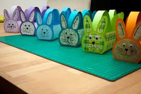 Alle vorlagen können mit einem farbdrucker selbst gedruckt werden. Osterkorbchen Unser Kreativblog