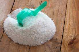 Der alleskönner sagt ihren deoflecken zuverlässig den kampf an, indem sie 100 ml essigessenz sie stellen sich die frage: Flecken Aus Weissen T Shirts Entfernen Hausmittel Zur Fleckenentfernung