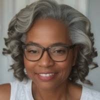 Robin Pulliam's Instagram, Twitter & Facebook