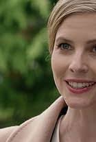 Elizabeth Blackmore's Instagram, Twitter & Facebook