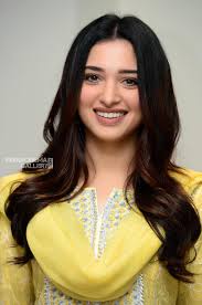 Pin On Cutee Get tamanna bhatia latest news and headlines, top stories, live updates, special reports, articles, videos, photos and complete coverage at filmibeat.