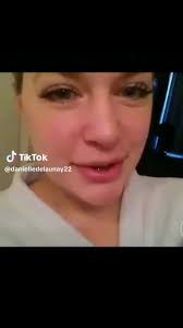 Danielle Doud's Instagram, Twitter & Facebook