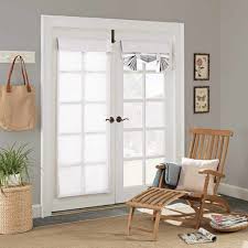 Like cellular shades, roman shades do not interfere with the door handle operation—although, they too operate via a cord system. Window Treatments For French Doors 2020 Ideas Tips