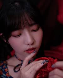 紅磨坊的美麗與哀愁MD in frame：甜美純欲龍睬葳@miya_1222 攝影師：歡迎追蹤臉書： 粉專： Steve Mars FB： Steve  Marss IG： @steve.mars_ IG3.0： @steve.mars._ 美女平台： #170beauty