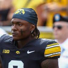 It's not even training camp but this Steelers rookie is already turning  heads