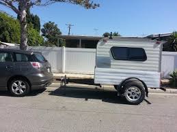 We demonstrated on a 2011 toyota sienna xle hitch installation. Trailer Hitch And Wiring For A 2005 Toyota Matrix Etrailer Com Trailer Hitch Trailer Trailer Tent