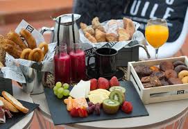 Check spelling or type a new query. Desayunos De Hotel Empezar El Dia Con Energia Meet In