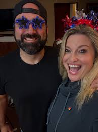 My best video yet! 😍😍😍 I'm in love with what I do. I maximize profit for  my sellers and have fun while doing it. I'm a real estate agent with the  soul