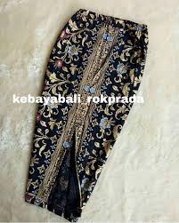Model rok batik belahan samping. Rok Batik Bali Fesyen Wanita Pakaian Wanita Bawahan Di Carousell