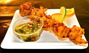 Brochette D Accras Morue Et Sauce Piment Accras De Morue Cuisine Morue