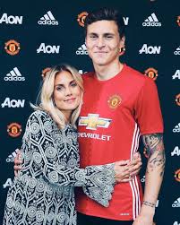 He was born on july 17, 1994 (26 years old) in västerås, västmanland as victor. Who Is Maja Nilsson A Look At Victor Lindelof S Forthright Fiancee Following Her Old Trafford Executive Box Blast Mirror Online