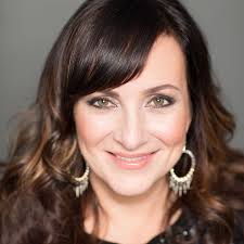 Cari Cole's Instagram, Twitter & Facebook