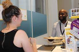 Intelcia Recrute Des Charges De Clientele Opportinute Afrcica