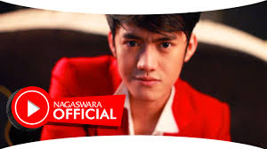 Elise, kau tak punya alasan lagi untuk percaya padaku tapi berikan aku kesempatan untuk menjelaskan sendiri. Denias Tak Percaya Lagi Official Music Video Nagaswara Music Youtube