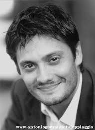 IL MONDO DEI DOPPIATORI