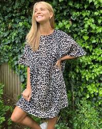 View the profiles of people named pola smocks. Asos Design Mini Smock Dress With Frill Sleeve In Animal Print Titipcece