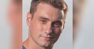 Andrew Redillo's Instagram, Twitter & Facebook