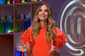 A claudia bahamón le cuesta trabajo quedarse callada, siente la necesidad de estar preguntando y hasta de pedir explicaciones. La Razon Por La Que Claudia Bahamon Duda En Presentar Masterchef