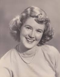 Mona Richards's Instagram, Twitter & Facebook