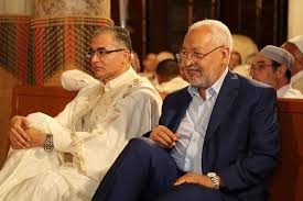 راشد الغنوشي الإخواني ، رئيس حركة النهضة فى تونس ، وهى إحدى أفرع التنظيم العالمى لجماعة الإخوان المسلمين ، جاى مصر يقولنا خلاص ما تعملوش ثورة وارضوا بإرادة الشعب ، وليس هناك مجال لثورة أخرى راشد الغنوشي على برنامج في ظلال الأحداث والدستور التونسي الجديد. Ù…Ø­Ø³Ù† Ù…Ø±Ø²ÙˆÙ‚ Ù„Ù„ØºÙ† ÙˆØ´ÙŠ Ø§Ù„Ø§Ø±Ù‡Ø§Ø¨ÙŠÙˆÙ† Ù„ÙŠØ³ÙˆØ§ Ø£Ø¨Ù†Ø§Ø¡Ù†Ø§ ÙˆÙ…Ù† ÙŠØ°Ùƒ Ø±ÙˆÙ†Ù‡ Ø¨Ø´Ø¨Ø§Ø¨Ù‡ Ø¹Ù„ÙŠÙ‡ Ø£Ù† ÙŠÙ†Ø¯Ù… Ø¹Ù„Ù‰ Ø´Ø¨Ø§Ø¨Ù‡