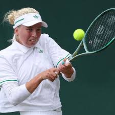 Bella OnlyFans-Jennifer entrance to her world