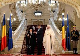 Daniel, klaus iohannis, patriarhul daniel. Patriarhul Ecumenic Bartolomeu Si Patriarhul Bor Daniel PrimiÅ£i De Presedintele Iohannis Agerpres ActualizeazÄƒ Lumea