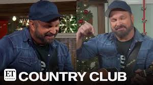 Garth brooks / trisha yearwood. Garth Brooks Gets Emotional Performing Holiday Deep Cut Belleau Wood