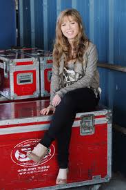 Here's where miranda cosgrove and jennette mccurdy's friendship stands 9 years after their hit nickelodeon show, 'icarly', ended in 2012. Jennette Mccurdy Icarly Wiki Fandom