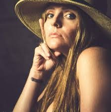 Tiffany Nardone's Instagram, Twitter & Facebook