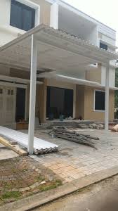 Perpaduan warna cat dinding depan rumah dengan warna kanopi yang di bangun nantinya tentu harus menemukan sebuah sinergitas yang bersesuaian agar tidak ada ketimpangan warna yang berarti. Contoh Model Kanopi Wf Kanopi Minimalis Trbaru Bengkel Las Tangerang Jabodetabek Termurah Dan Berkualitas