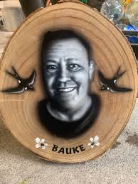 The artist goes by the name Broccoli Cat Art. Friend or foe?