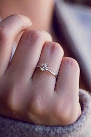 I Adore This Wedding Engagement Ring Ovalengagementrings Appreciate Wedding Ovalengag Rose Engagement Ring Simple Engagement Rings Wedding Rings Engagement