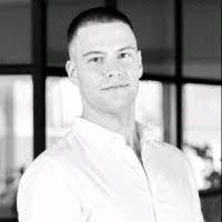 Daniel Graafsma's Instagram, Twitter & Facebook