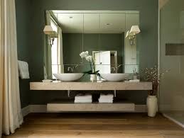 Untuk lebih jelasnya, berikut adalah jenis pintu yang bisa anda gunakan. 12 Foto Inspirasi Desain Rak Kamar Mandi Untuk Buat Ruang Tampil