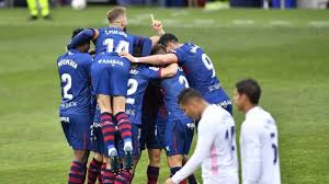 The first of those three fixtures will take place on saturday, with los blancos set to travel to huesca for their 10:15 a.m. F3rzy7uv0uilxm