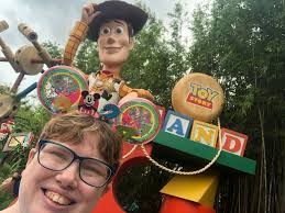 Does anyone remember the circus art at the Community Center