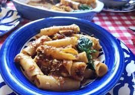 La genovese è una specialità della cucina napoletana: Ragu Alla Napoletana Ricetta Storica Del 1837 Gambero Rosso