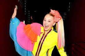 Jojo's nails,beauty & training academy. Jojo Siwa Issues Statement After Her Claire S Makeup Set Was Recalled Over Asbestos Concerns Teen Vogue