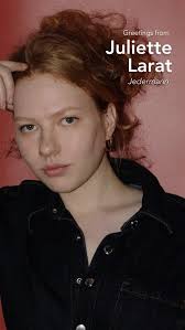 Juliette Larat, who plays Faith in Robert Carsen's production of  "Jedermann", sends her best wishes from Salzburg. She is looking forward  with great joy and excitement to the premiere