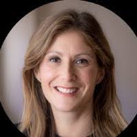 Victoria Davies's Instagram, Twitter & Facebook