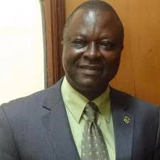 Moderating team's efforts to maintain a convivial atmosphere