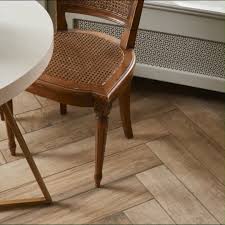 Choosing between the two isn't always easy though. Topps Tiles Mora Oak Facebook