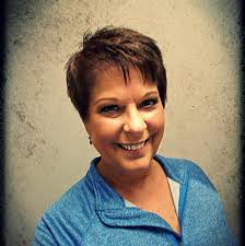 Gray Hair and Short Haircut Experience