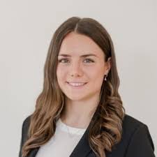 Charlotte Shields's Instagram, Twitter & Facebook