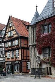 quedlinburg fachwerkhaus und roland am markt fachwerkhauser quedlinburg baustil